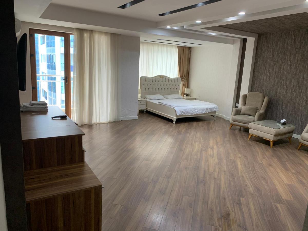 Park Azure Apartment Deluxe 2 Bedroom Baky Esterno foto
