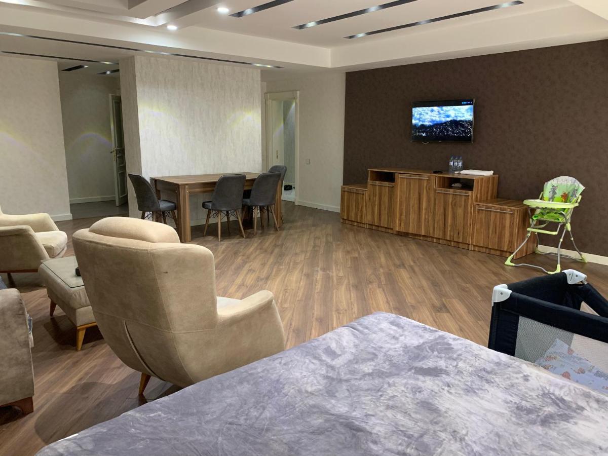 Park Azure Apartment Deluxe 2 Bedroom Baky Esterno foto