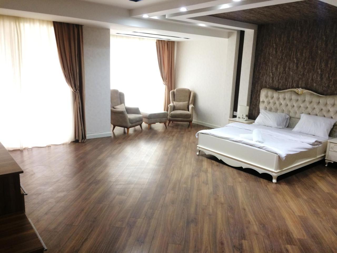 Park Azure Apartment Deluxe 2 Bedroom Baky Esterno foto